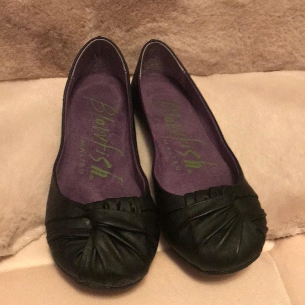 Blowfish Stella black 6.5 flats NIB